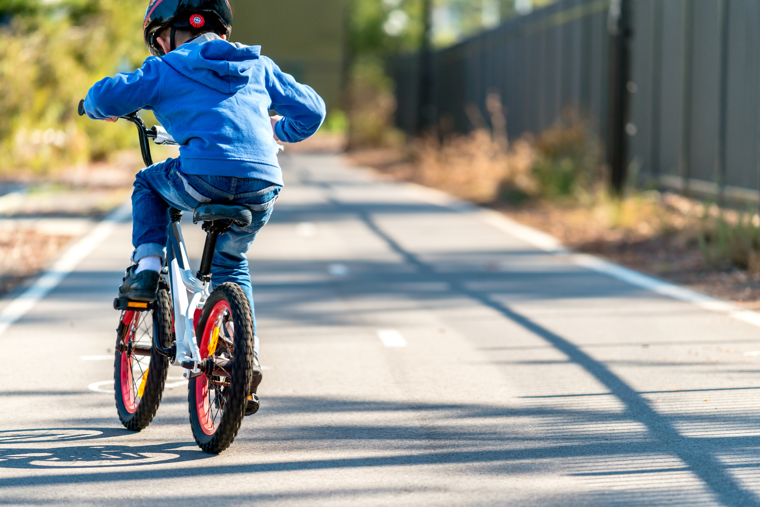Proposition 7: Installer des parkings à vélos dans les écoles maternelles et primaires